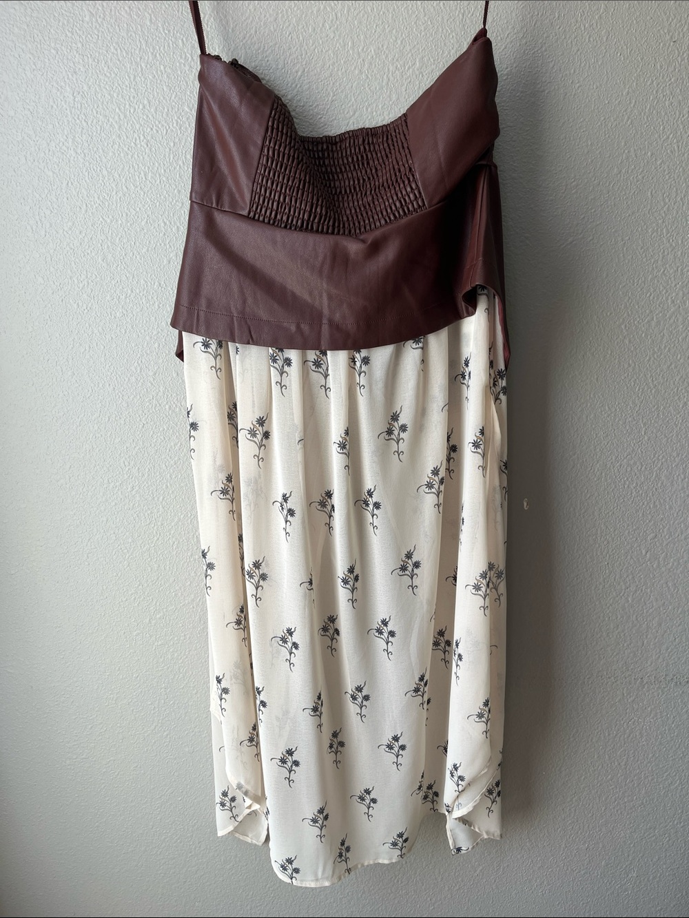Anthropology strapless faux leather corset top size L - Picture 2 of 12
